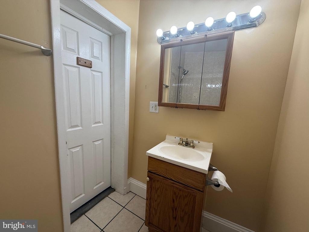 720 Springfield Avenue - Photo 47