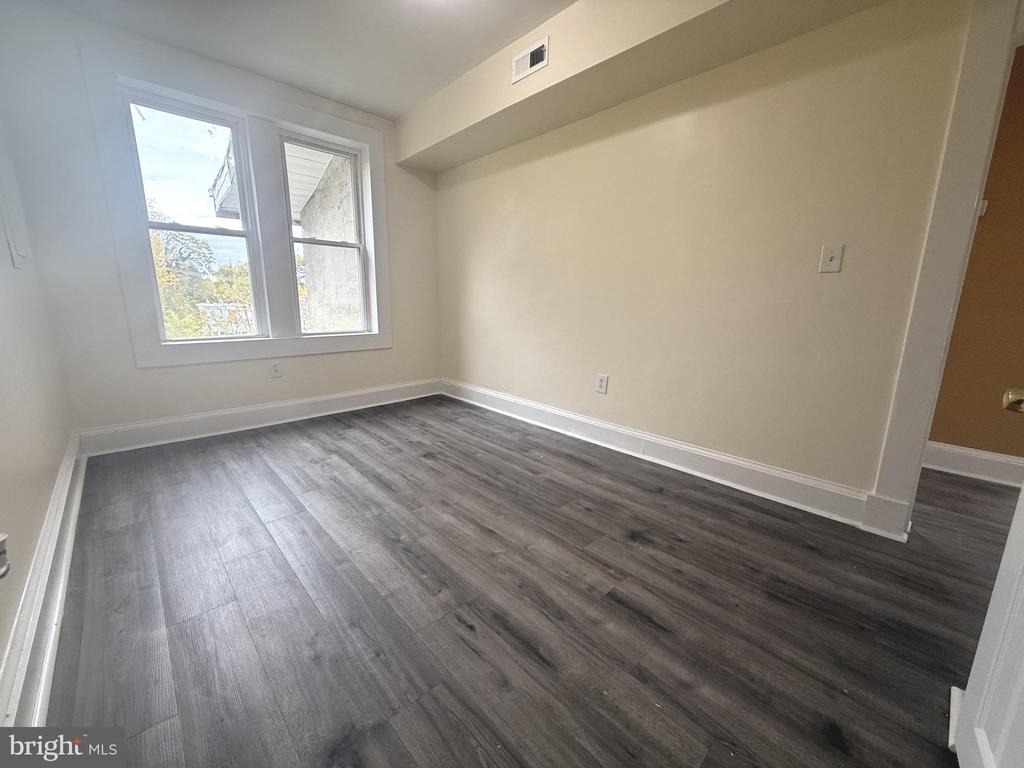 720 Springfield Avenue - Photo 6