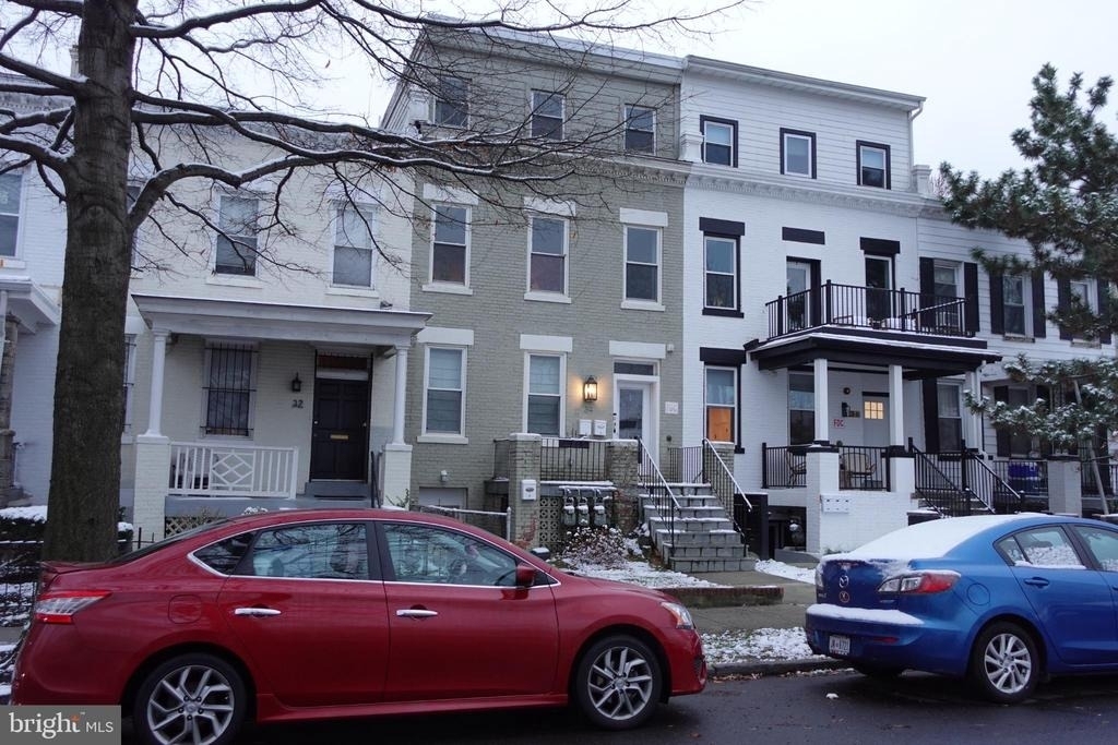 34 Channing Street Nw - Photo 0