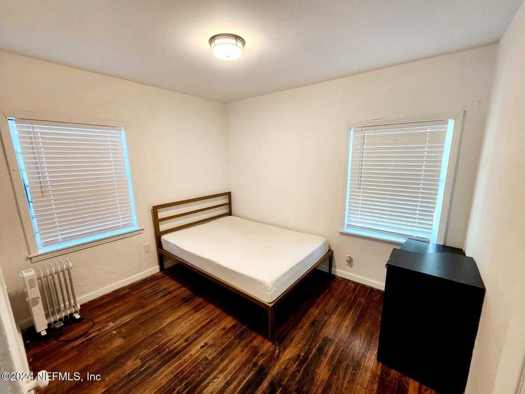 1823 E 25th Street - Photo 13