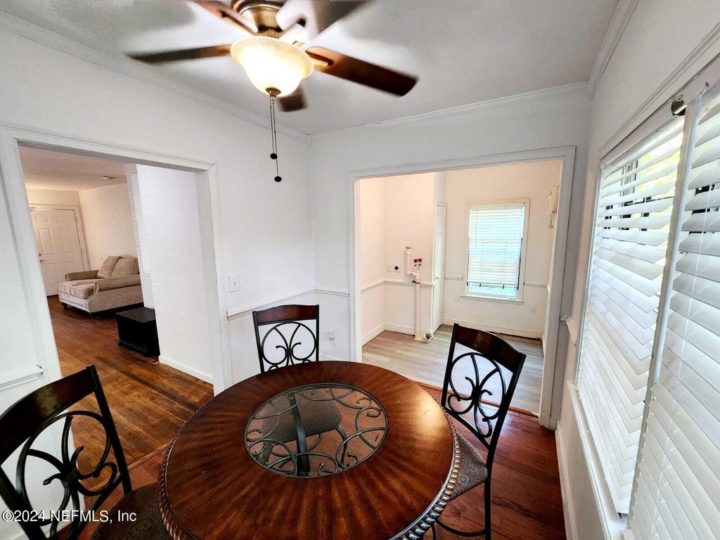 1823 E 25th Street - Photo 6