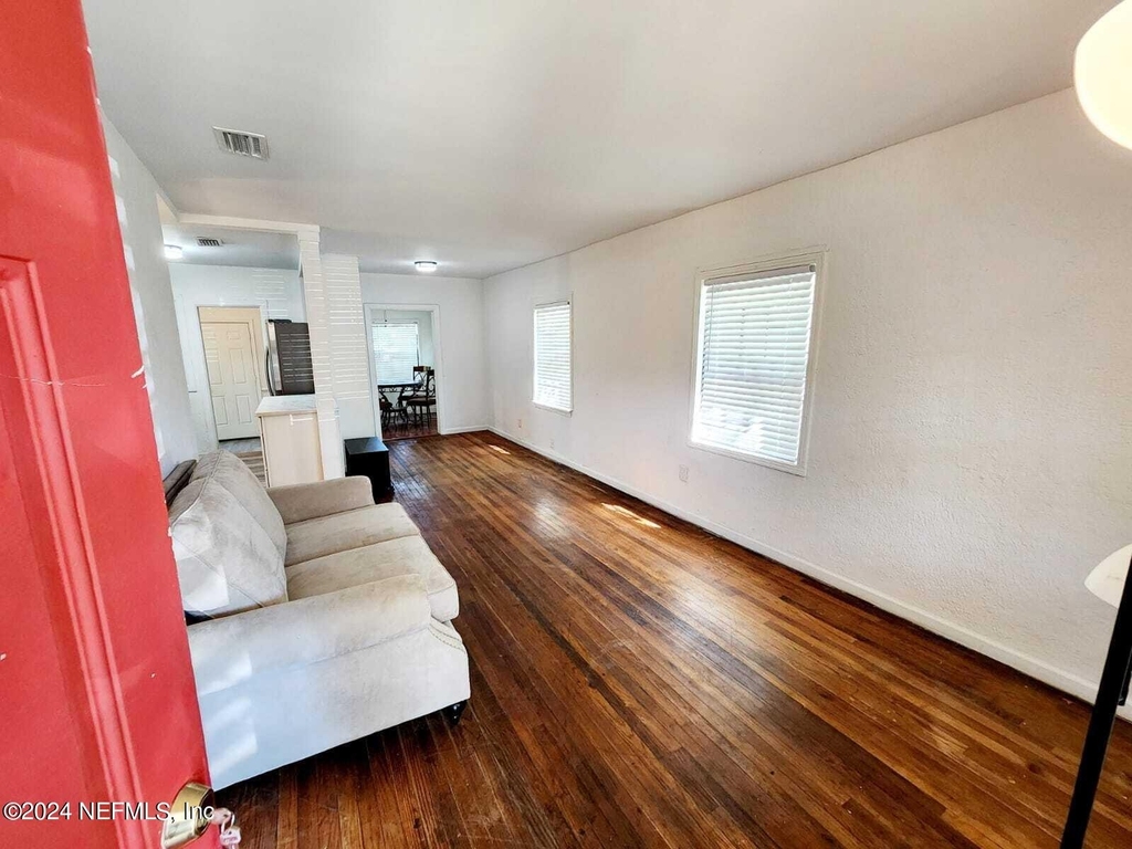 1823 E 25th Street - Photo 1