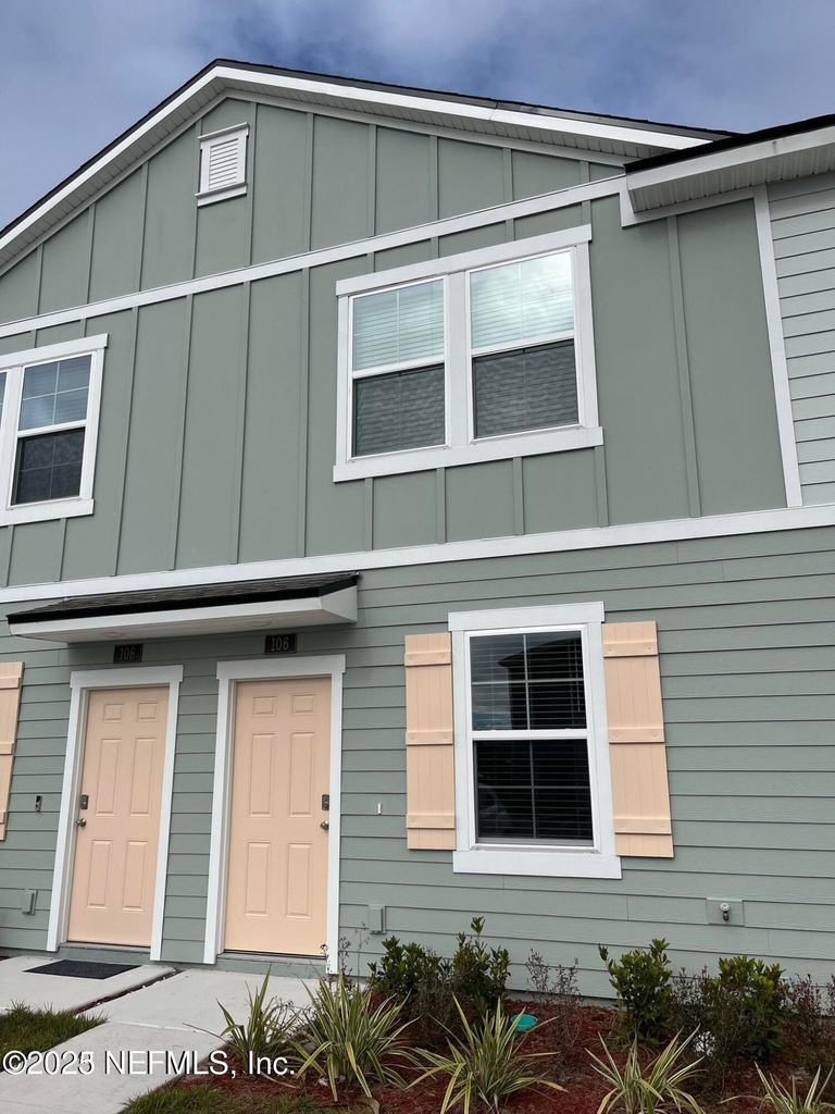 106 Whispering Brook Drive - Photo 1
