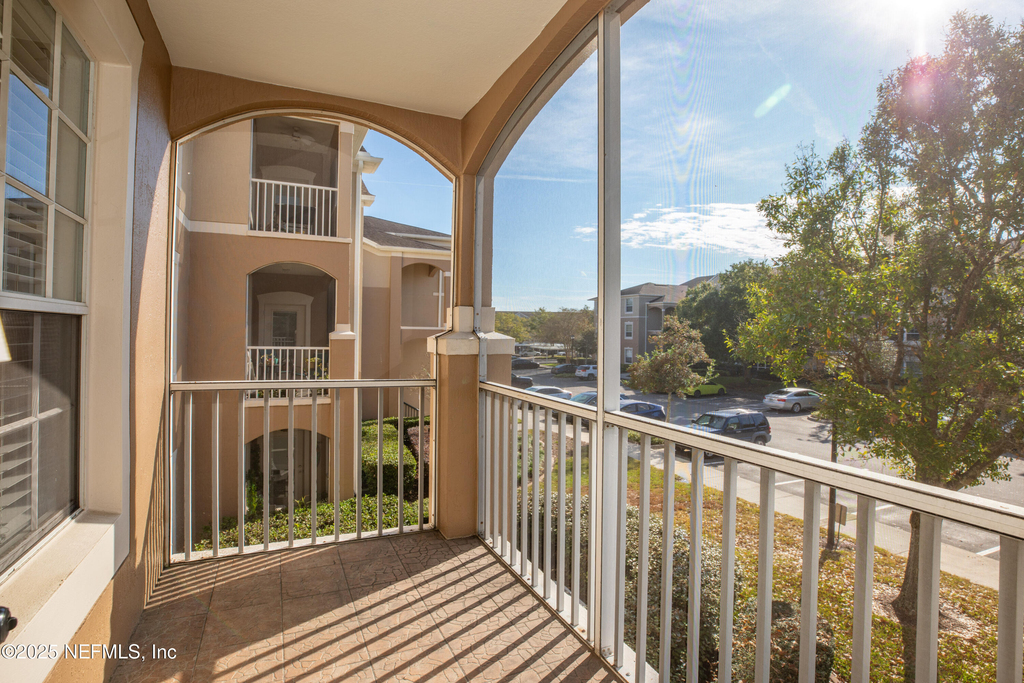 7990 Baymeadows Road - Photo 18