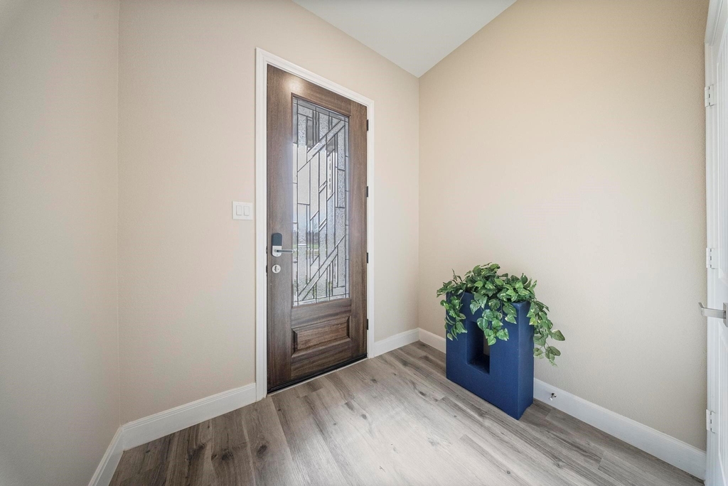 2015 Olivos Street - Photo 5