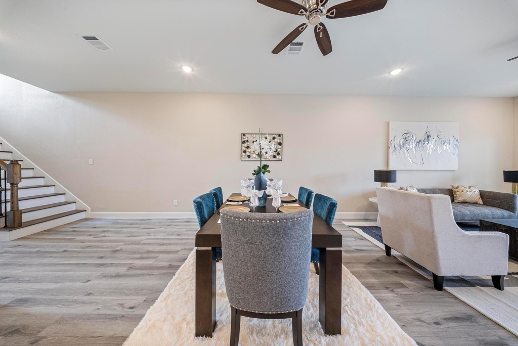 2015 Olivos Street - Photo 6