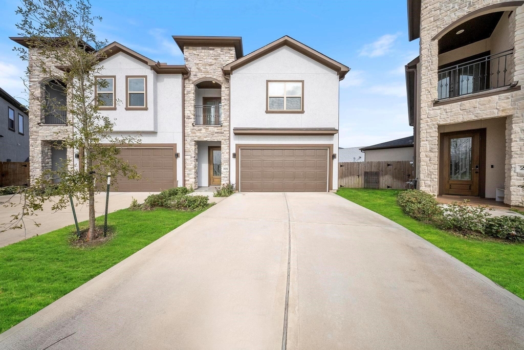 2015 Olivos Street - Photo 0