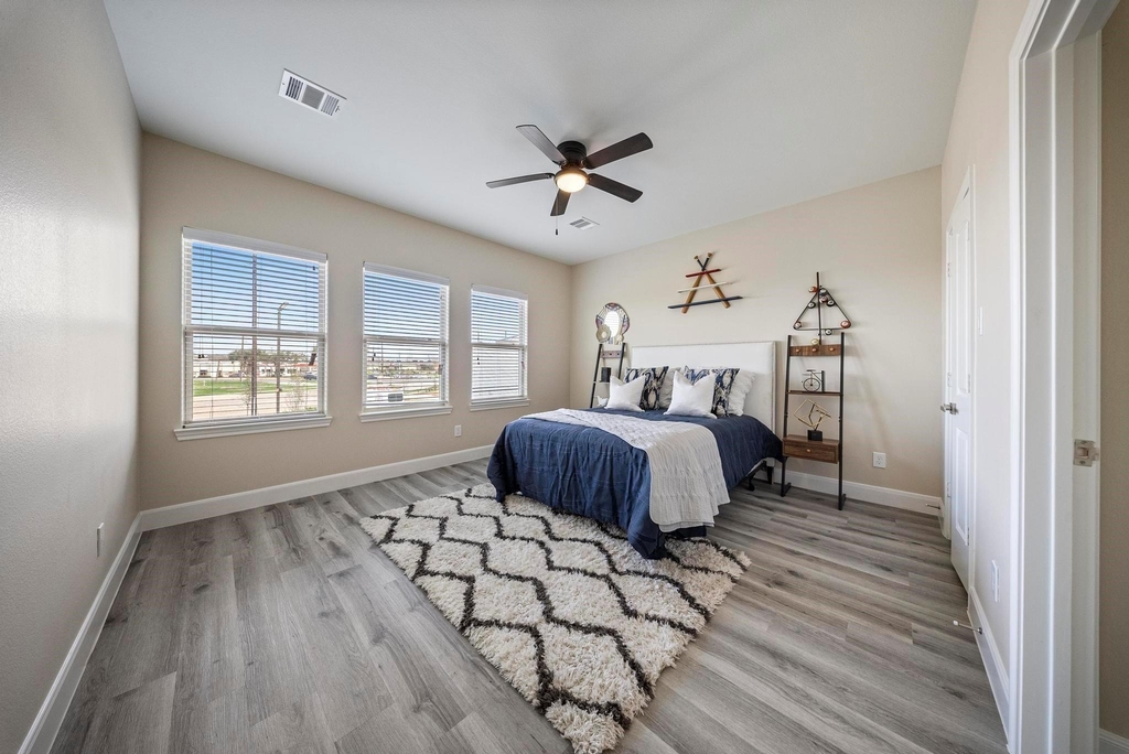2015 Olivos Street - Photo 18