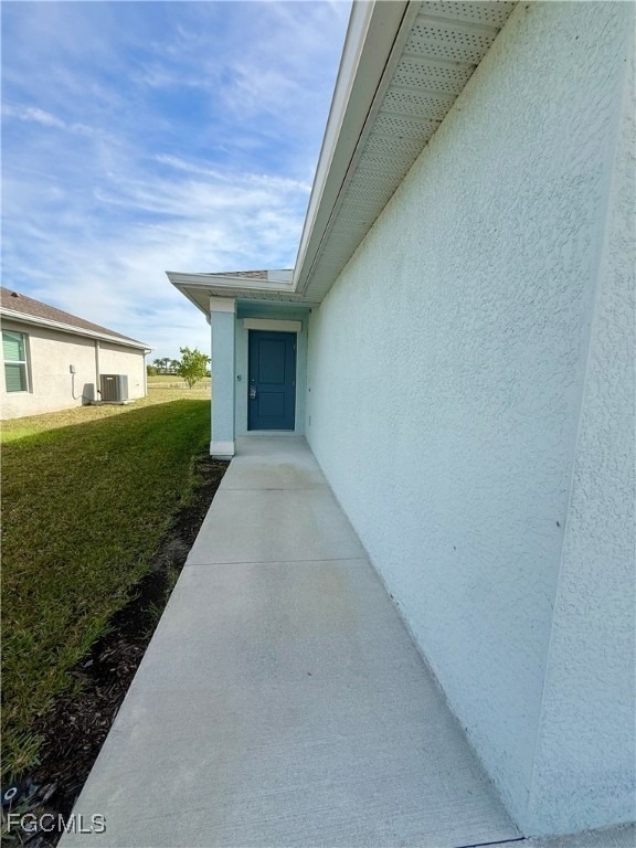 3850 Treasure Oak Way - Photo 1