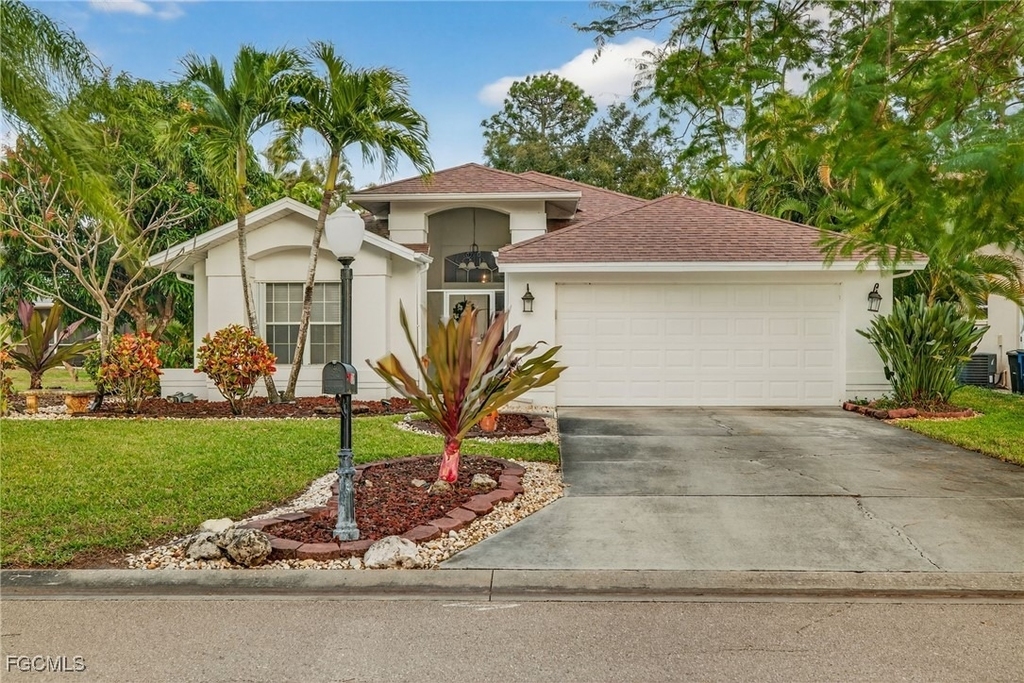 18015 Horseshoe Bay Circle - Photo 1