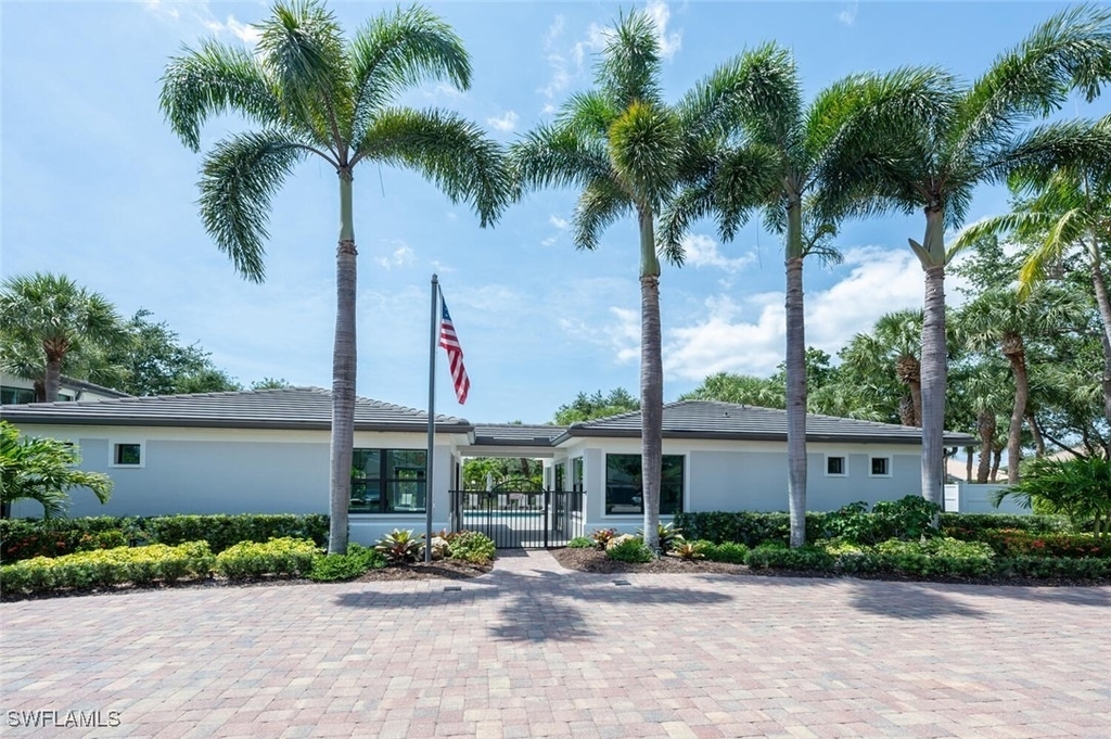 2396 Ravenna Boulevard - Photo 32