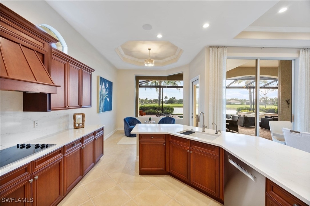 8950 Shenendoah Circle - Photo 12