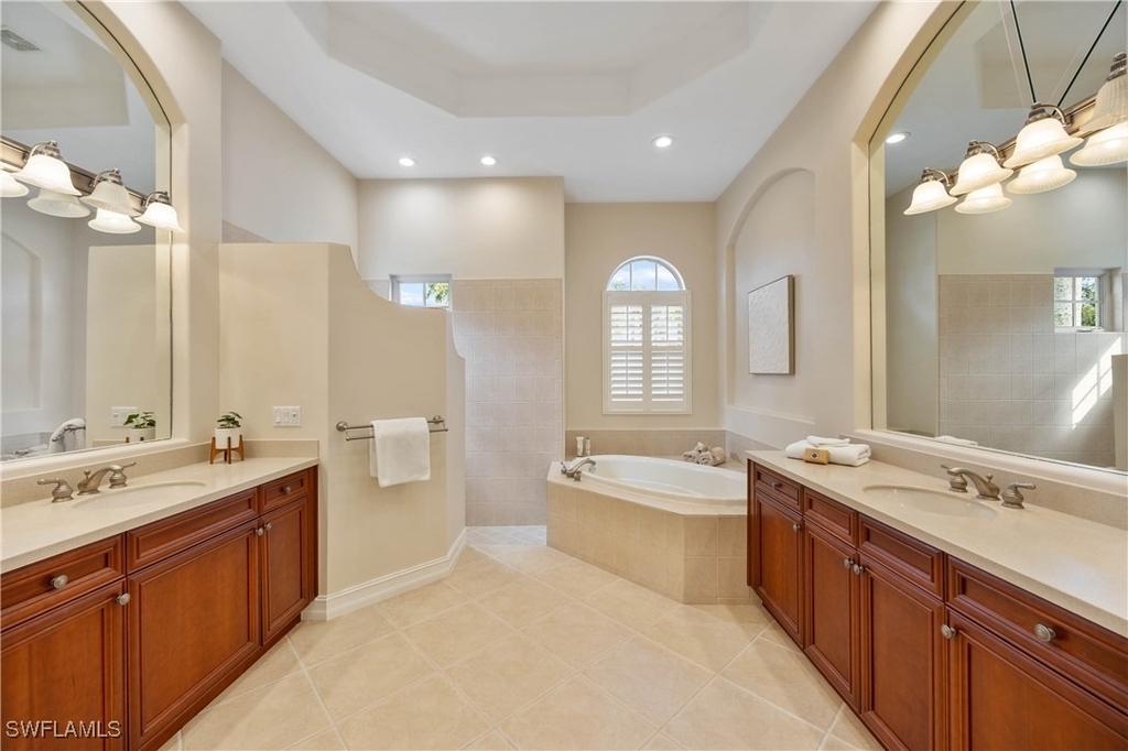 8950 Shenendoah Circle - Photo 16