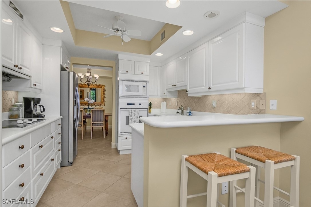 7225 Pelican Bay Boulevard - Photo 8