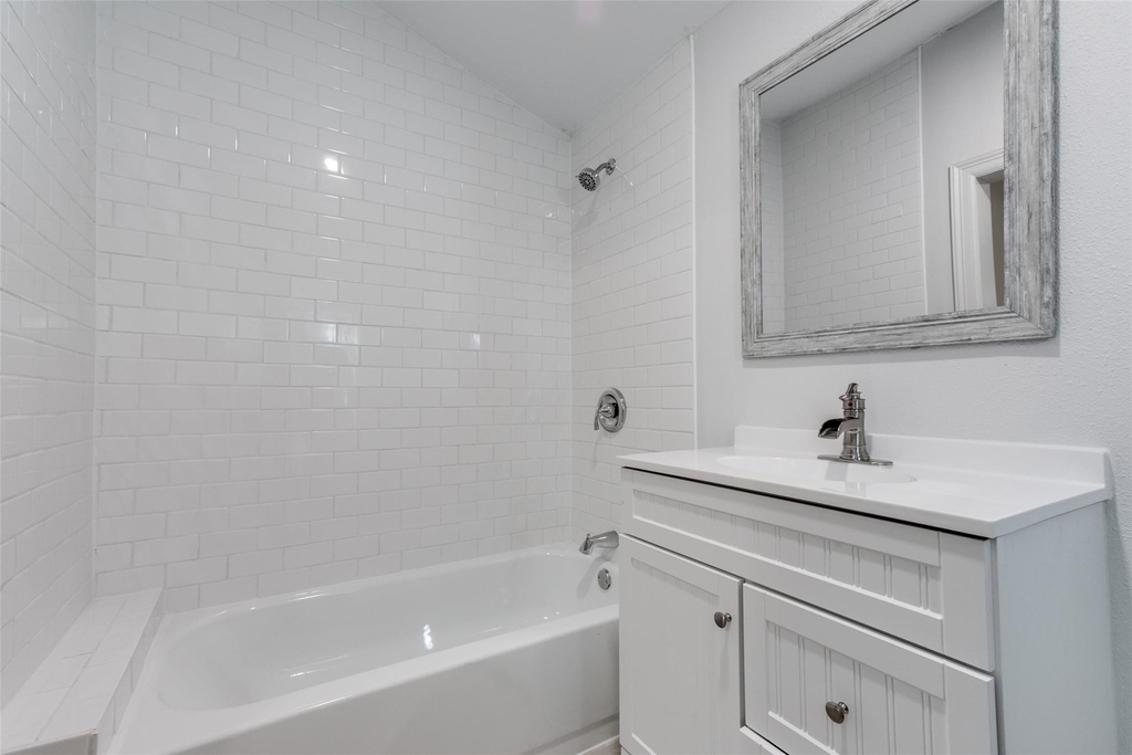7133 Avenue C - Photo 11