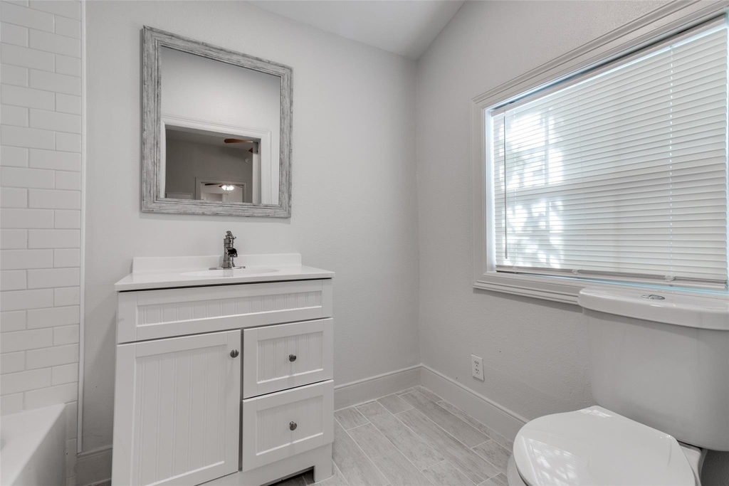 7133 Avenue C - Photo 10