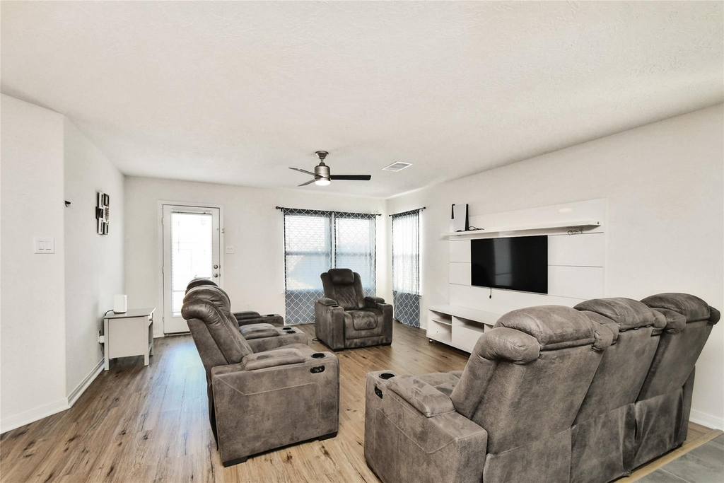 4850 Austin Meadow Lane - Photo 14