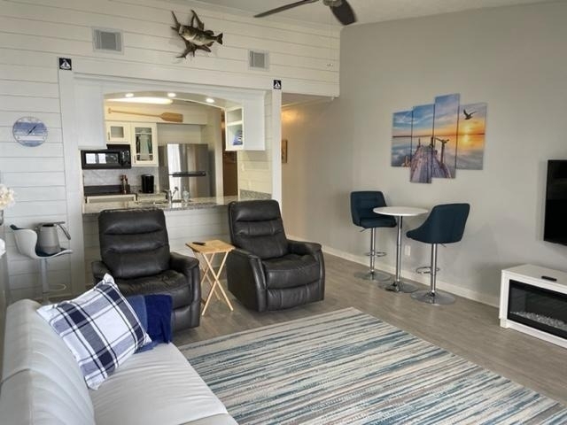 801 River Road - Photo 1