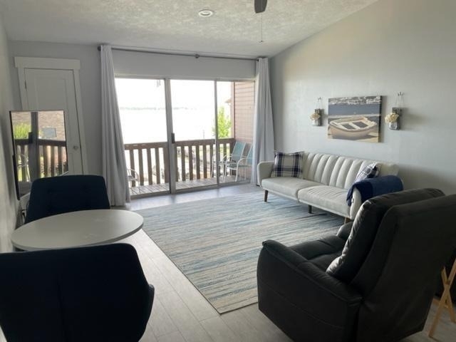 801 River Road - Photo 2