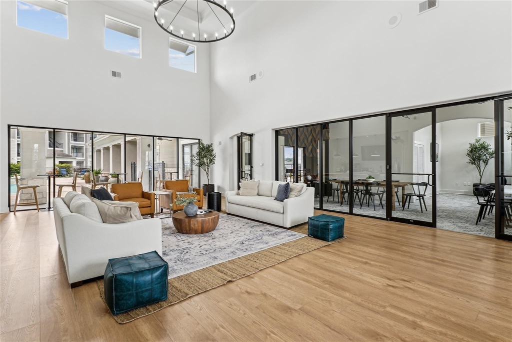 14807 Woodland Hills Drive - Photo 16