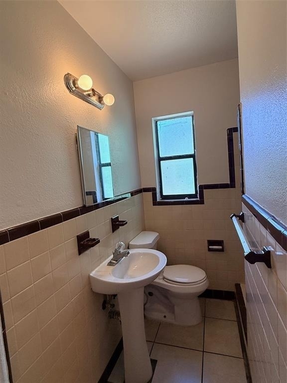 2404 10th Street W - Photo 6