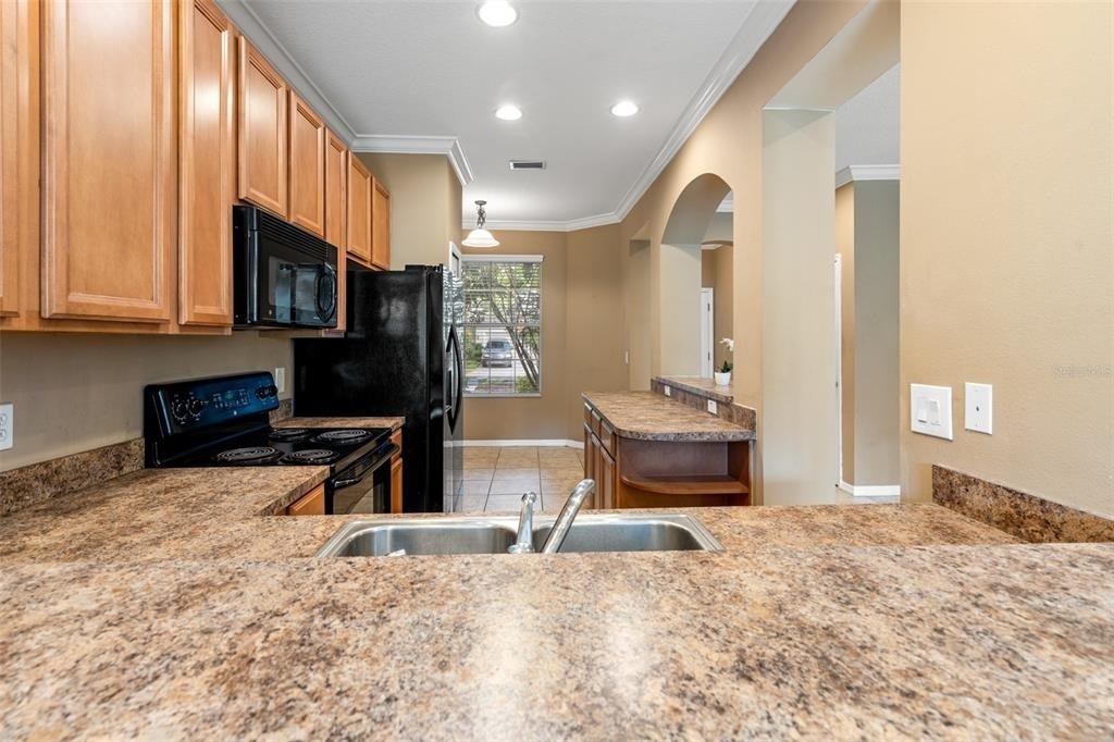 2052 Park Crescent Drive - Photo 14