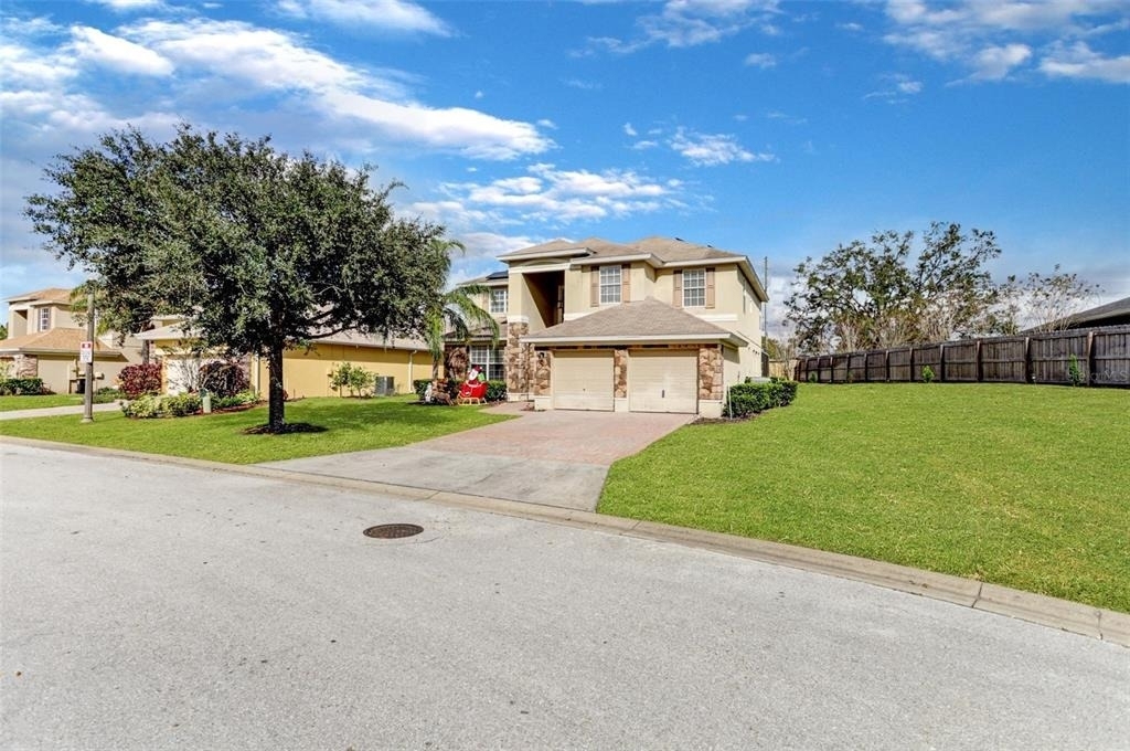 112 Cypress Pointe Court - Photo 2