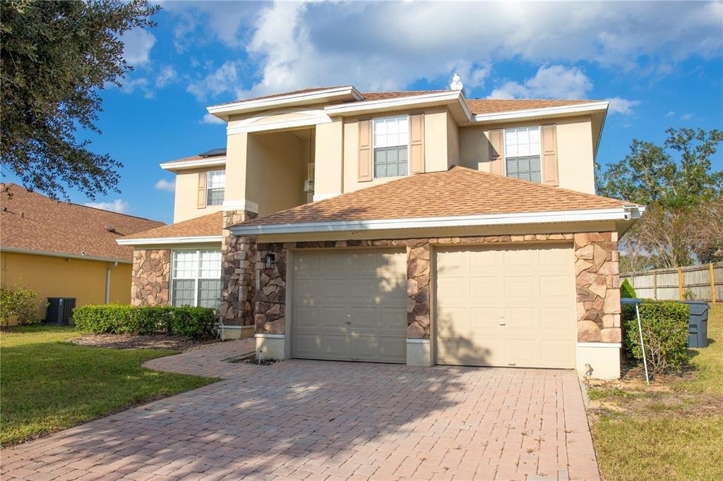 112 Cypress Pointe Court - Photo 0