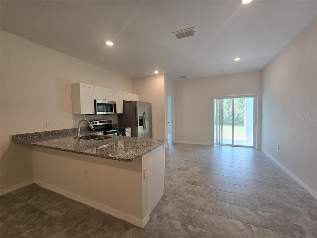 546 Imperial Pl - Photo 3