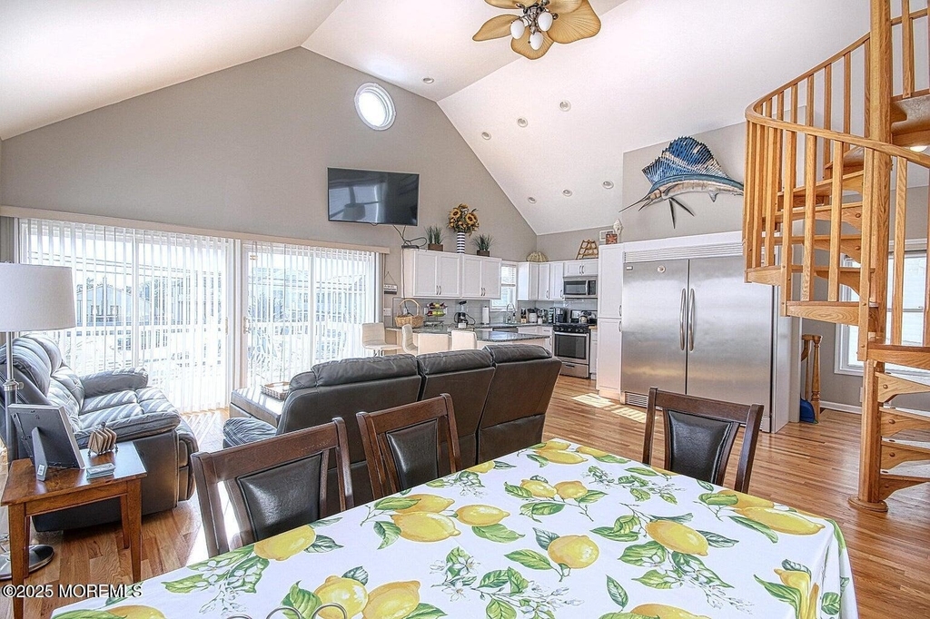 30 Stockton Avenue - Photo 4