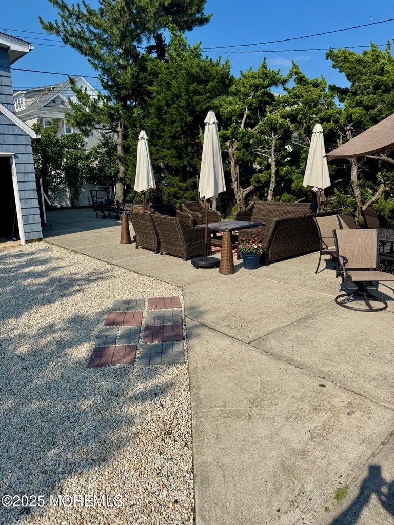 12 York Avenue - Photo 14
