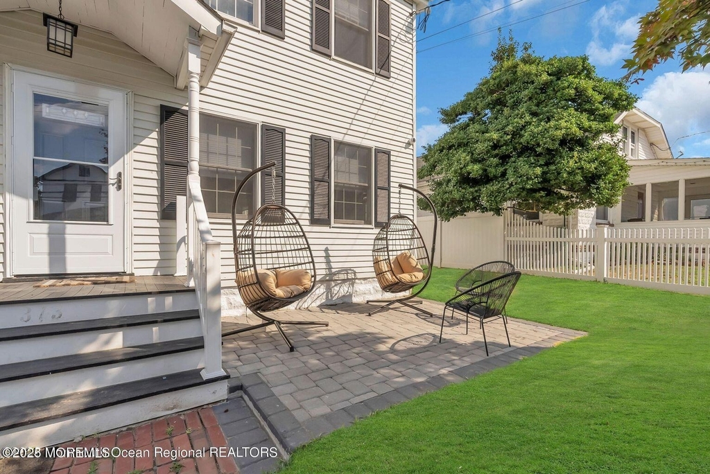 373 W Park Avenue - Photo 19