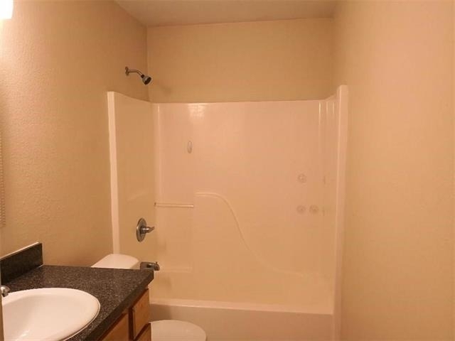 9801-9805 Sycamore Drive - Photo 3
