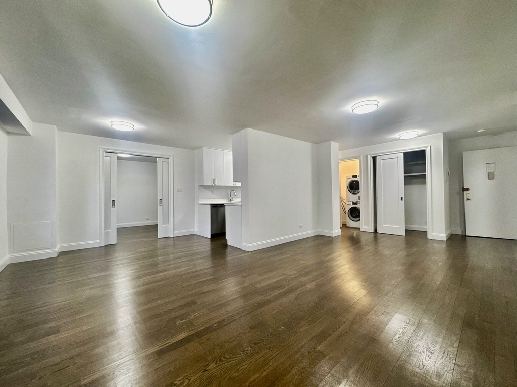 145 East 16th Street - Photo 0
