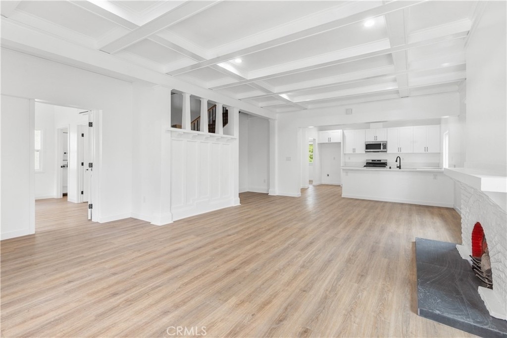 2636 S Normandie - Photo 3