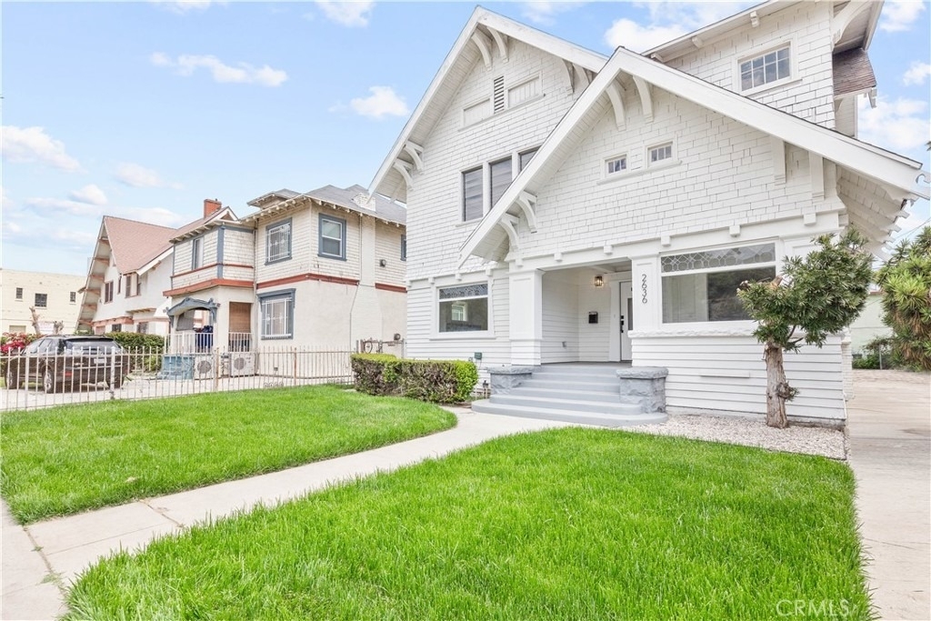 2636 S Normandie - Photo 0