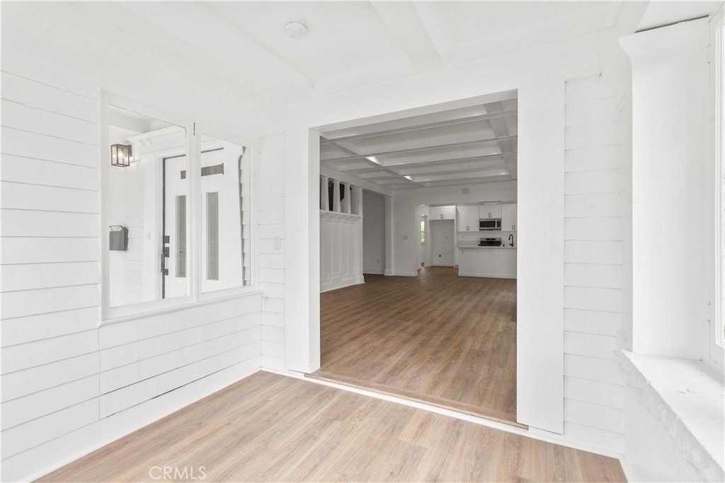 2636 S Normandie - Photo 5