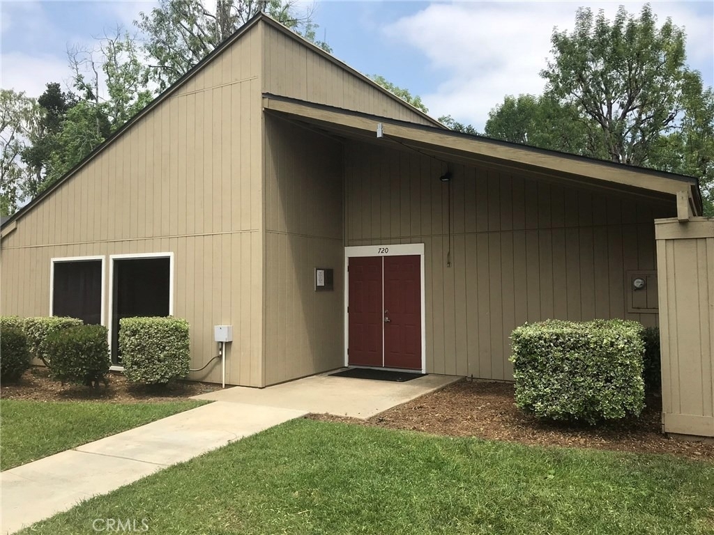 1430 W Badillo - Photo 19