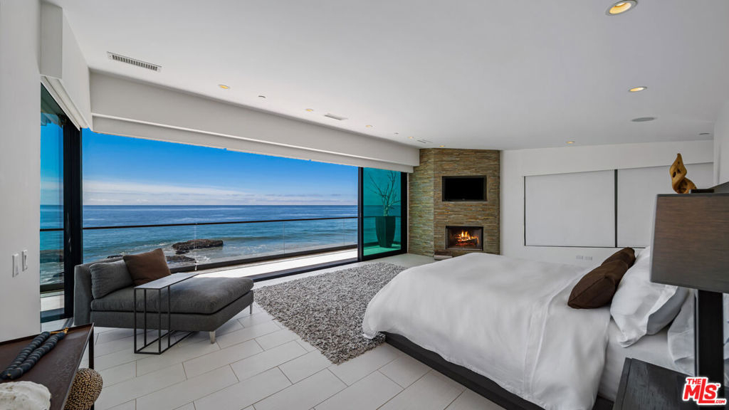 25250 Malibu Road - Photo 32