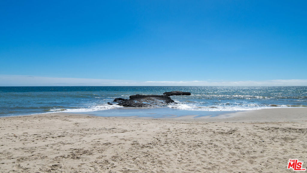 25250 Malibu Road - Photo 3