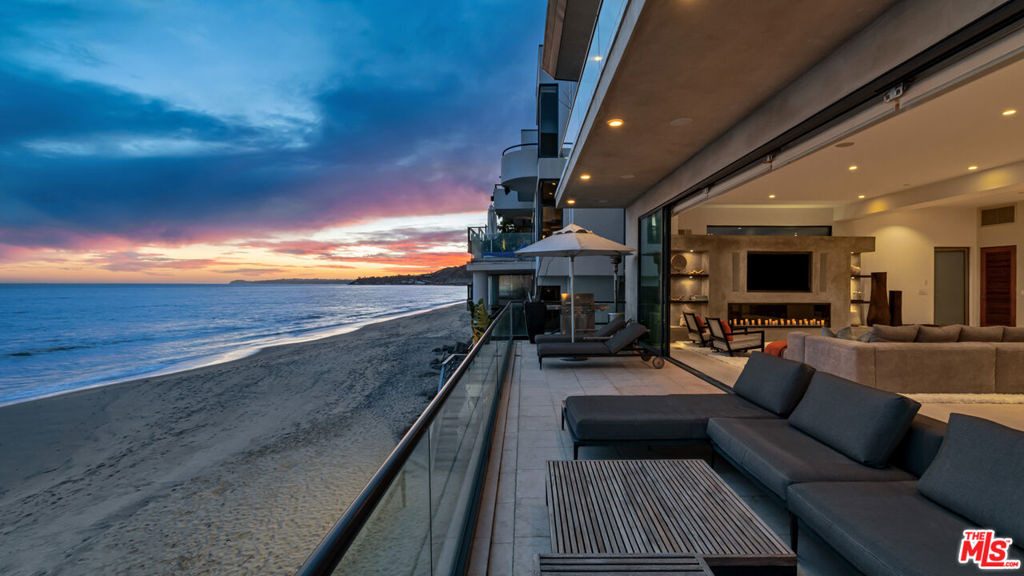 25250 Malibu Road - Photo 1