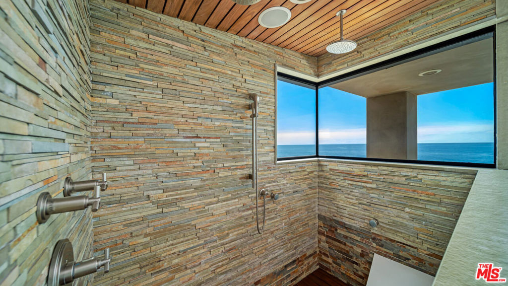 25250 Malibu Road - Photo 41