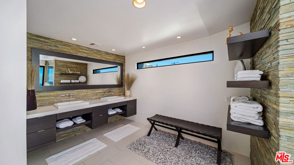 25250 Malibu Road - Photo 42