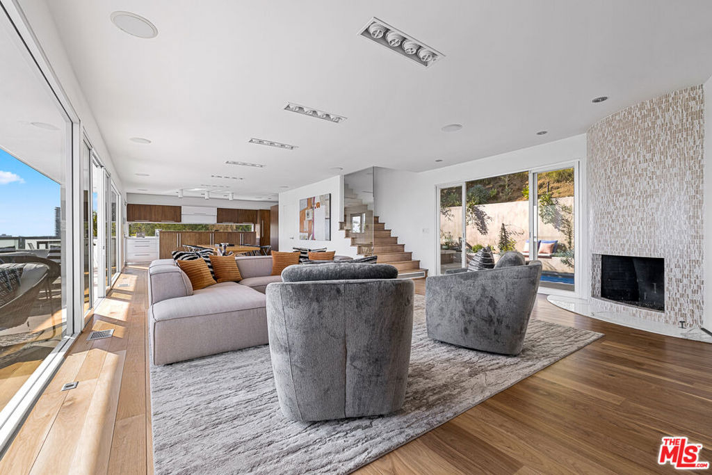 8737 St Ives Drive - Photo 8
