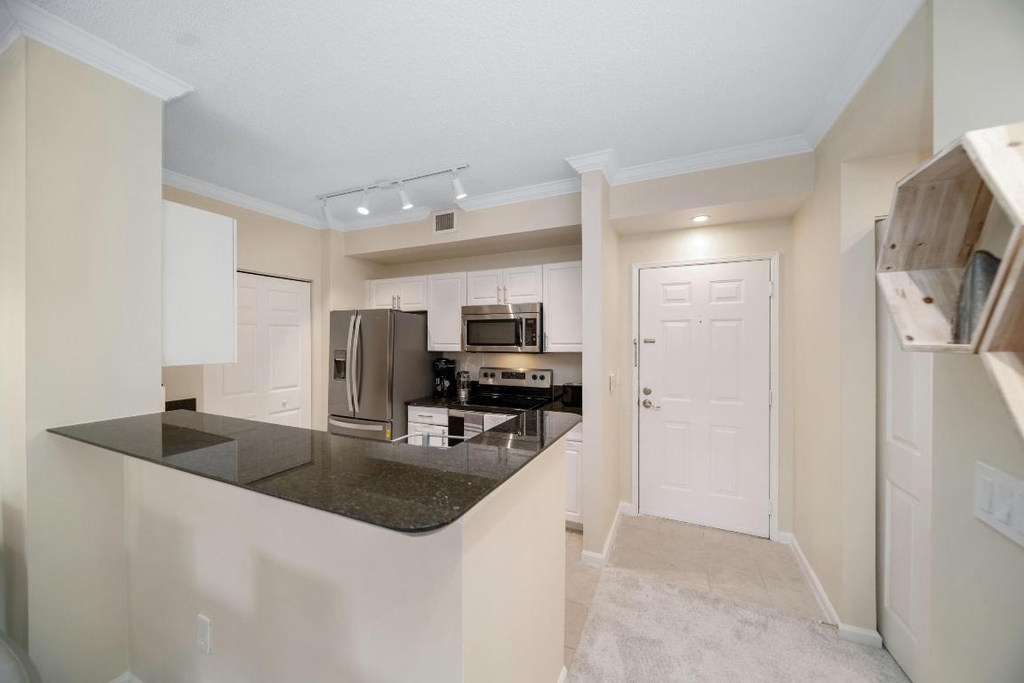 720 S Sapodilla Avenue - Photo 19
