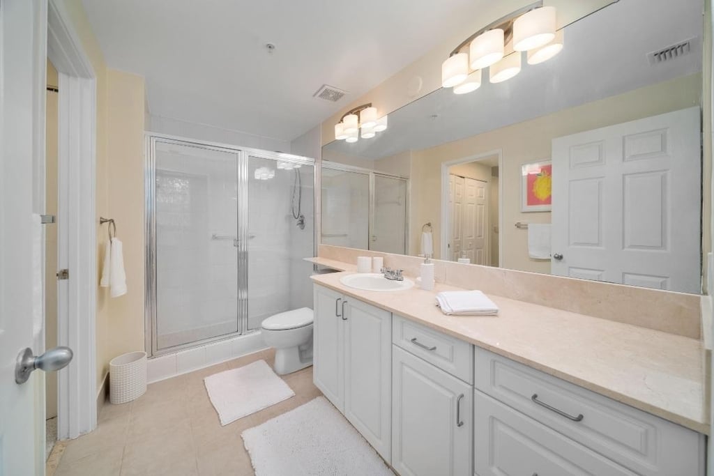 720 S Sapodilla Avenue - Photo 3