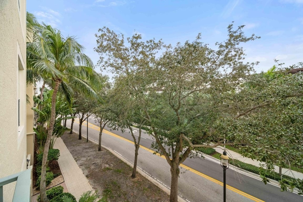 720 S Sapodilla Avenue - Photo 7