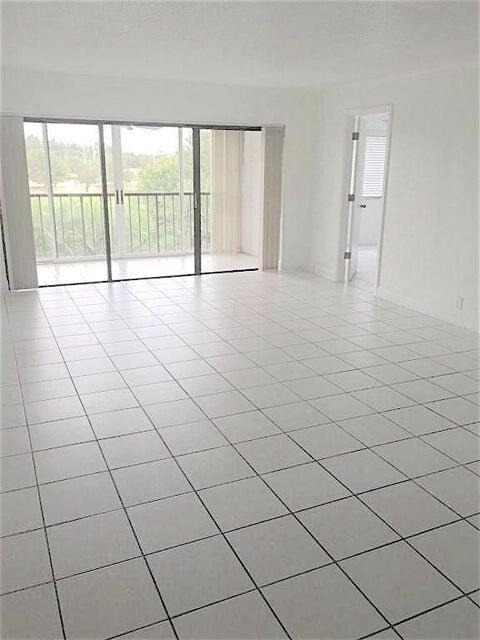 4080 Tivoli Court - Photo 1