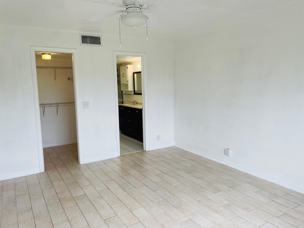 4080 Tivoli Court - Photo 18