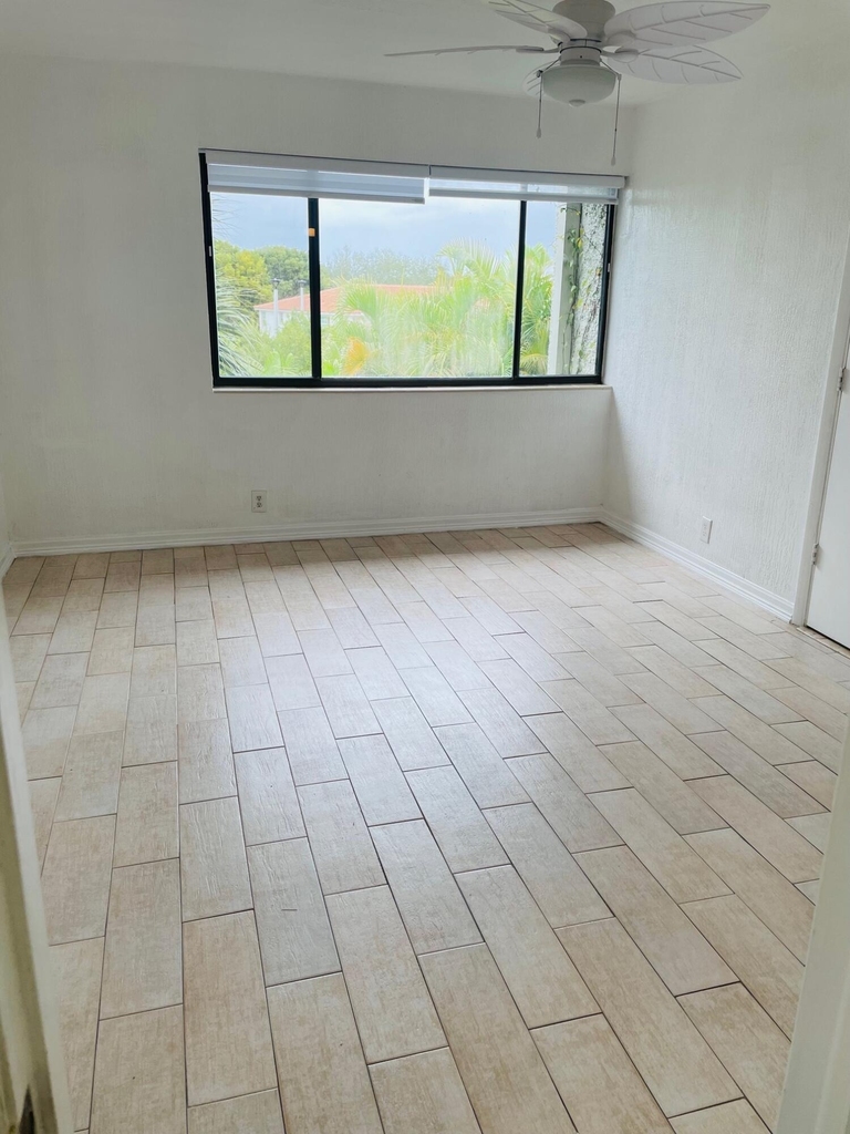 4080 Tivoli Court - Photo 17
